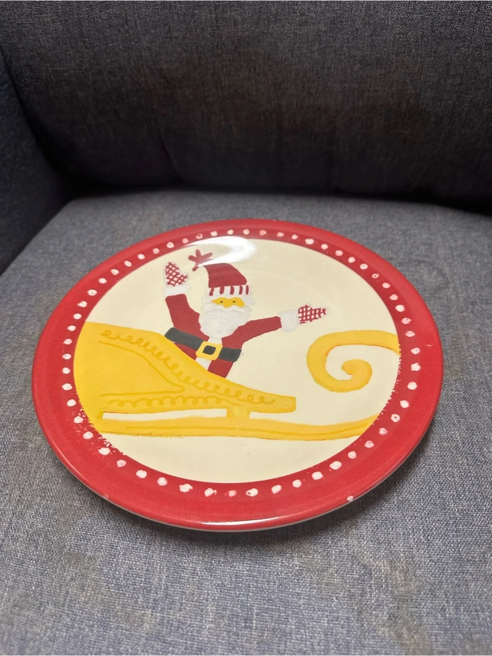 Pottery Barn Kids Festive Reindeer & Santa Christmas Plates